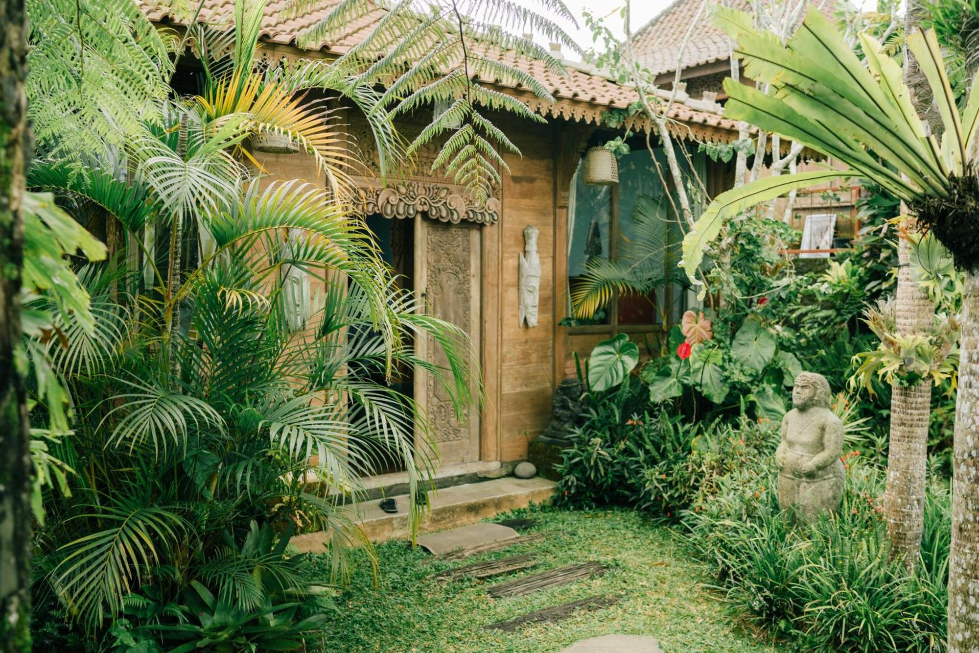 Pondok Kawinaya Singaraja  Exterior photo