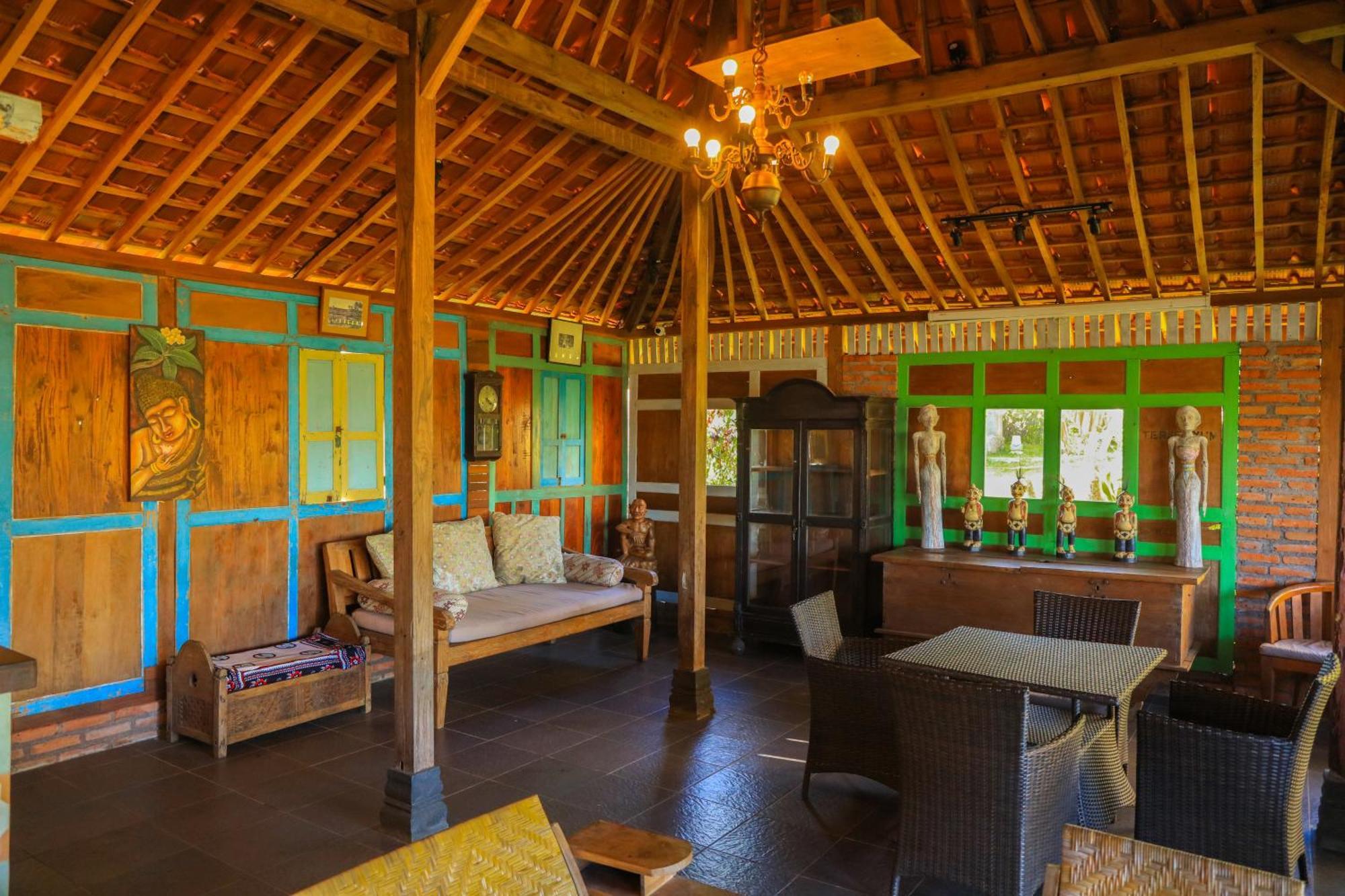 Pondok Kawinaya Singaraja  Exterior photo